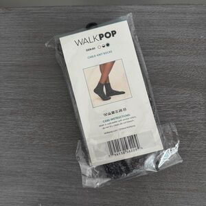 WalkPop Cable-Knit Socks